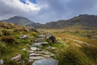 Şaşırtıcı manzara Snowdonia Ulusal Parkı, Kuzey Galler.
