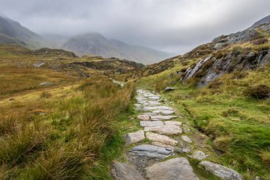 Şaşırtıcı manzara Snowdonia Ulusal Parkı, Kuzey Galler.