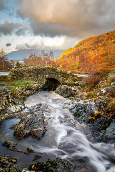 Ponte Ashness Distrito Lago — Fotografia de Stock