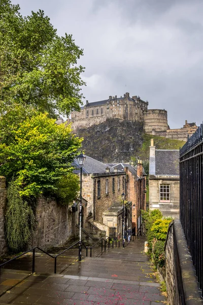 Сходи Веннел Видом Единбурзький Замок Единбург Шотландія — стокове фото