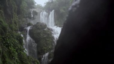 Uvita yakınlarındaki Kosta Rika 'da Nauyaca Şelalesi