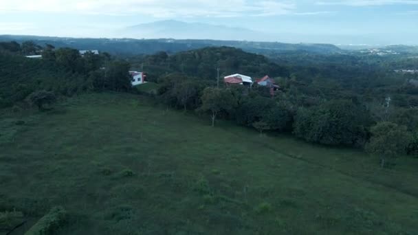 San Jose Kosta Rika Merkez Vadisi insansız hava aracı video üzerinde uçuyor — Stok video