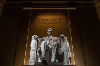 Abraham Lincoln Anıt Heykeli Geceleyin