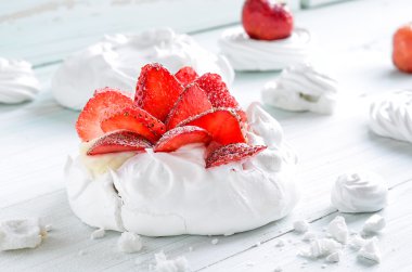 tatlı pavlova