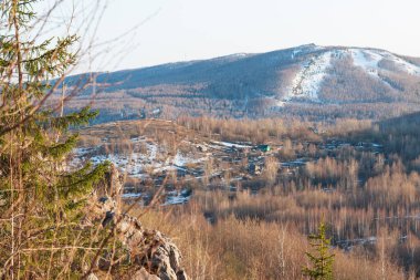 Uçurumun tepesinden görüntüle