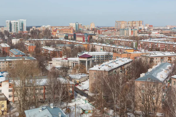 Зимове Місто Тумані Дахів Багатоповерхових Будівель — стокове фото