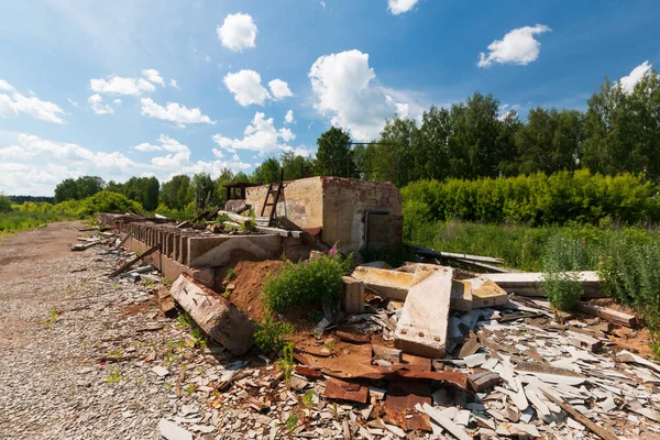 Dismantled Concrete Paths Abandoned Area — Stock Photo, Image