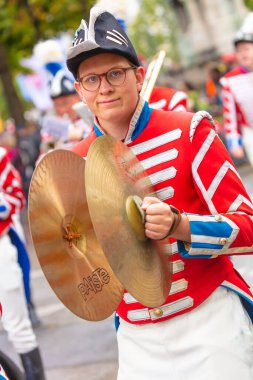 Almanya, Münih 18 Eylül 2022 Trachten- und Schtzenzug Ekim Festivali 2022 Covid-19 iki yıl sonra Münih, Almanya 'da durakladı. 