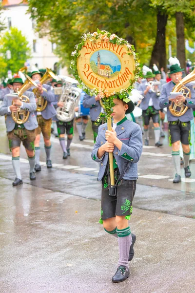 Germany Munich September 2022 Trachten Und Schtzenzug Oktoberfest 2022 Two — Stock Photo, Image