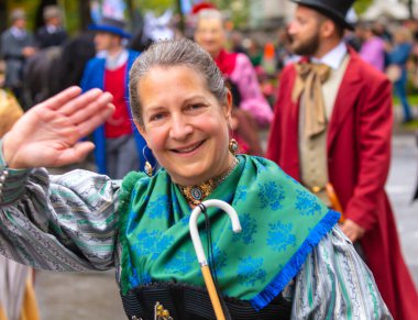 Almanya, Münih 18 Eylül 2022 Trachten- und Schtzenzug Ekim Festivali 2022 Covid-19 iki yıl sonra Münih, Almanya 'da durakladı. 