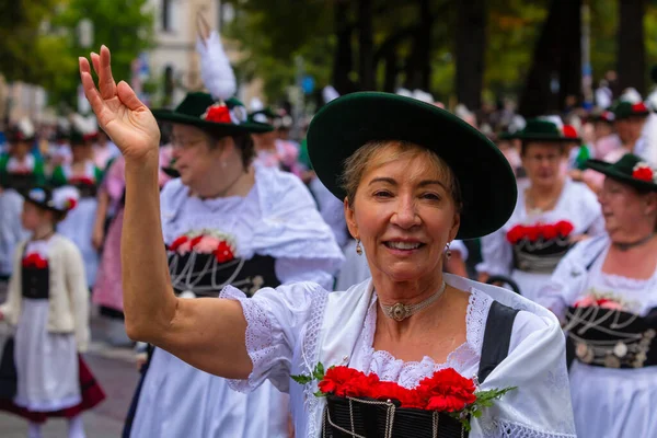 Duitsland München September 2022 Trachten Und Schtzenzug Van Het Oktoberfest — Stockfoto