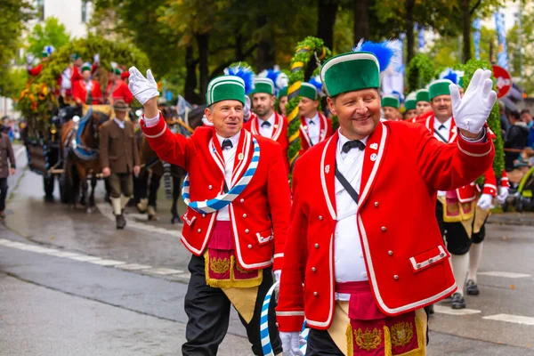 Niemcy Monachium Września 2022 Trachten Und Schtzenzug Oktoberfest 2022 Dwóch — Zdjęcie stockowe