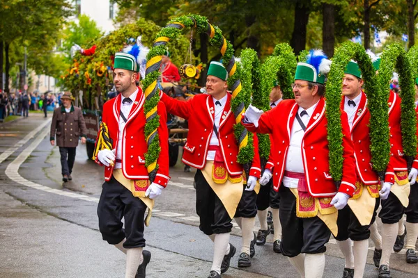 Německo Mnichov Září 2022 Trachten Und Schtzenzug Oktoberfestu 2022 Dvou — Stock fotografie