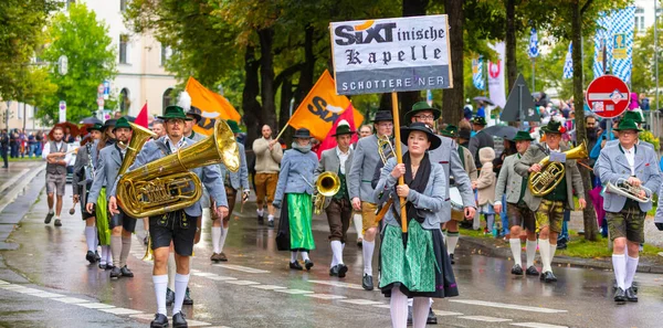 Germany Munich September 2022 Trachten Und Schtzenzug Oktoberfest 2022 Two — Stock Photo, Image