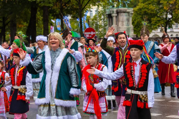 Trachten Und Schtzenzug Oktoberfest 2022 Dwóch Latach Przerwy Covid Monachium — Zdjęcie stockowe