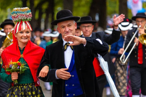 2022 Oktoberfest Trachten Und Schtzenzugja Két Éves Covid Szünet Után — Stock Fotó