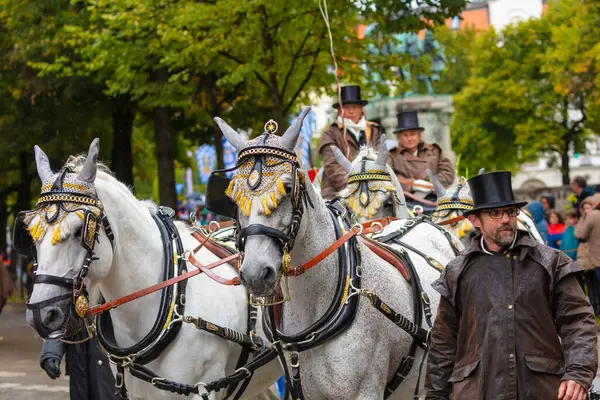 Trachten Und Schtzenzug Oktoberfest 2022 Two Years Covid Pause Munich — Stock Photo, Image