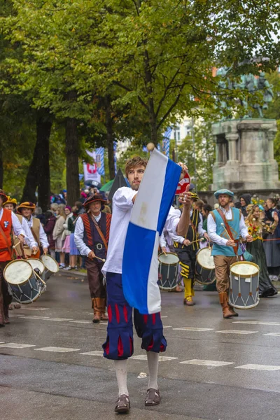 Ekim Festivali Nin Trachten Und Schtzenzug Covid Münih Almanya Geçirdiği — Stok fotoğraf