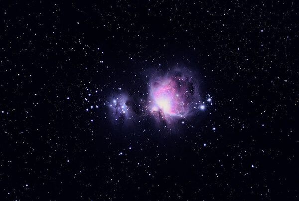 deepsky photography of M42 nebula colors