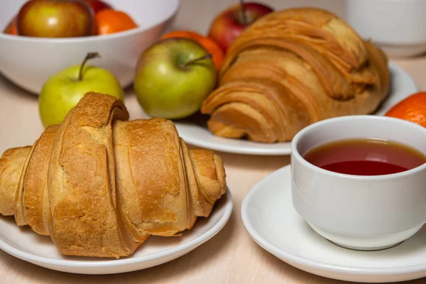 Leckeres Und Gesundes Frühstück Auf Einem Weißen Tisch Eine Tasse — Stockfoto