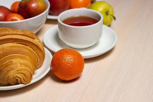 Leckeres Und Gesundes Frühstück Auf Einem Weißen Tisch Eine Tasse — Stockfoto