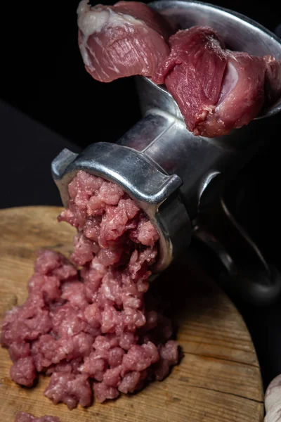 Meat Meat Grinder Black Background Pork Meat Twisted Old Meat — Stock Photo, Image