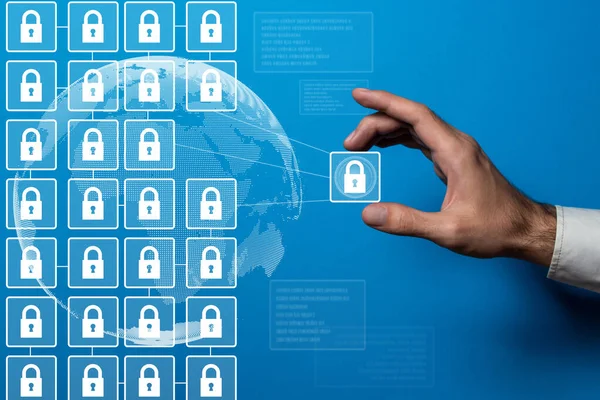 Kilit Simgesini Seçer Verileri Korumak Için Siber Güvenlik Gizlilik Kavramları — Stok fotoğraf