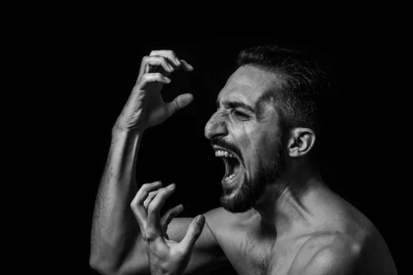 Muž Křičí Černém Pozadí Černobílý Mužský Portrét Vyjádření Negativních Emocí Stock Snímky
