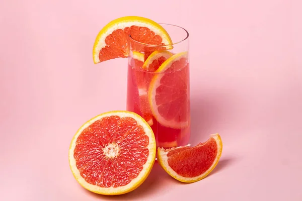 Pink Cocktail Grapefruit Pink Background Sweet Fruit Cocktail Delicious Drink — Stock Photo, Image