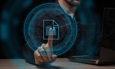 İnsan kaynakları yönetimi. Yeni eleman alma ve iş gücünü genişletme fikri. Çalışanların profesyonel gelişimi