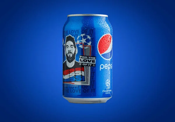 Zaporozhye Ukrajina Prosince 2021 330Ml Pepsi Láhev Izolované Bílém Pozadí — Stock fotografie