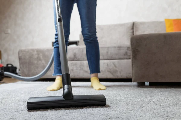 House Cleaning Concept Close Photo Girl Legs Vacuum Cleaner Brush — Foto de Stock