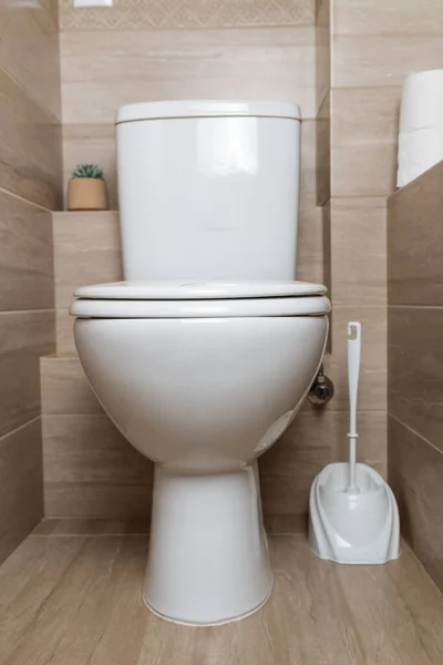 Moderne Weiße Toilette Saubere Toilette Ansicht Von Unten — Stockfoto