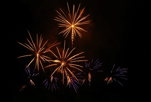 Pyrotechnika, ohňostroje — Stock fotografie