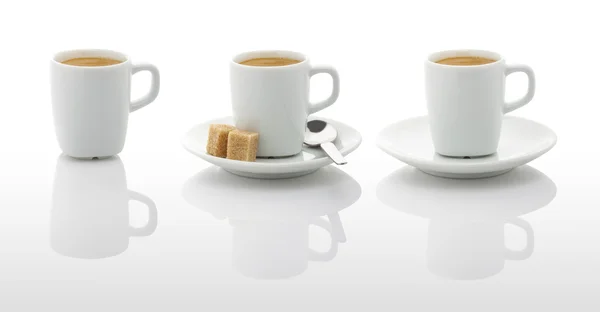 (ps yolları ile beyaz kahve bardağı)