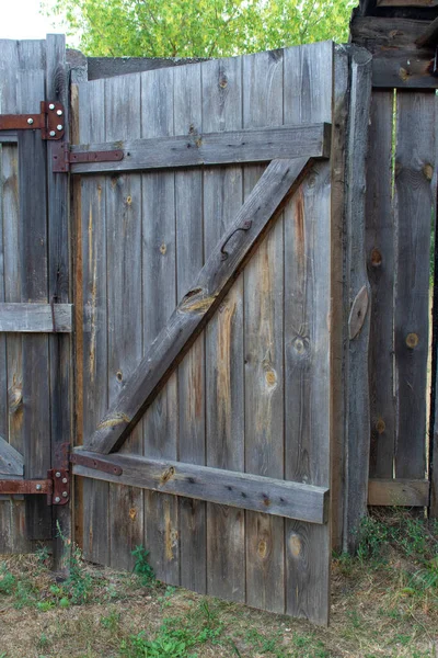Slightly Opened Old Wooden Gate Fence Wooden Latch Gate Fence — Stock Photo, Image