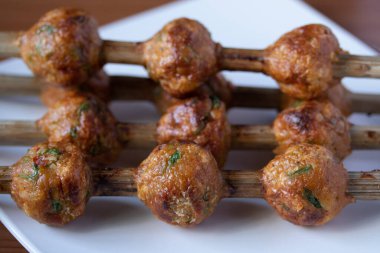 Izgara Tayland Balık Keki Sokağı Yemeği