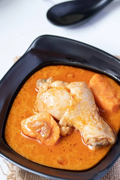 Pollo Mussaman Curry Tazas Negras — Foto de Stock