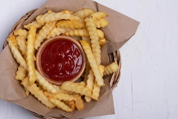 French Fries Tomato Sauce Wicker Basket — Stock Photo, Image