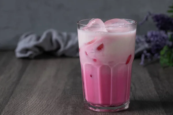 Cold Pink Milk Cold Drink Clear Glass Gray Background Thai —  Fotos de Stock