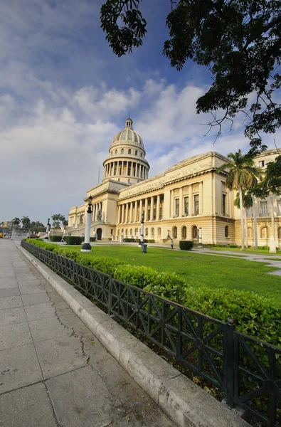 HAVANA - JULY 9, 2010. View of El Capitolio, or National Capitol Royalty Free Stock Photos