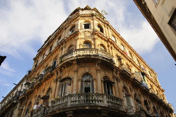 Vintage Havana fachada do edifício — Fotografia de Stock