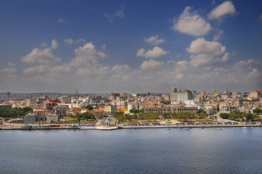 Havana manzarası ve bay