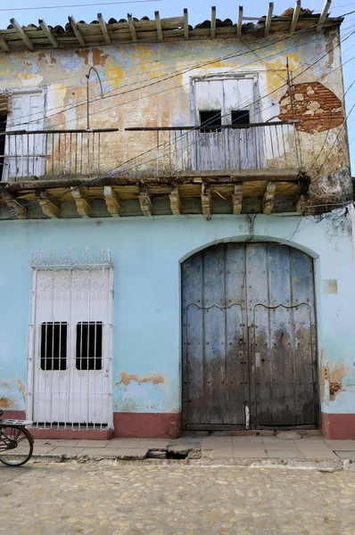 Hus fasad i Trinidad — Stockfoto
