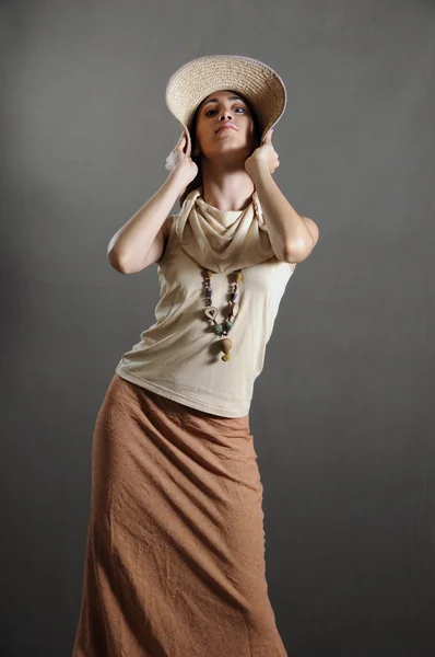 Fashion model wearing a hat — Stock Photo, Image