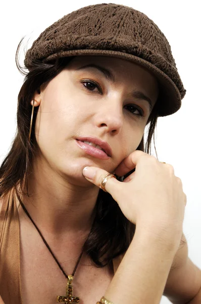 Kobieta nosi czapkę — Zdjęcie stockowe