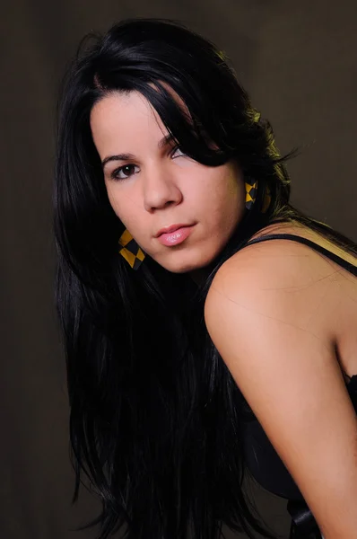 Hispanic girl posing — Stock Photo, Image