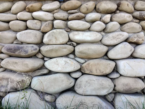 Fence Made Stone Boulders Various Shapes Superimposed Each Other Fastened — Stock fotografie
