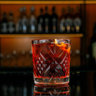 Barda alkollü kokteyl