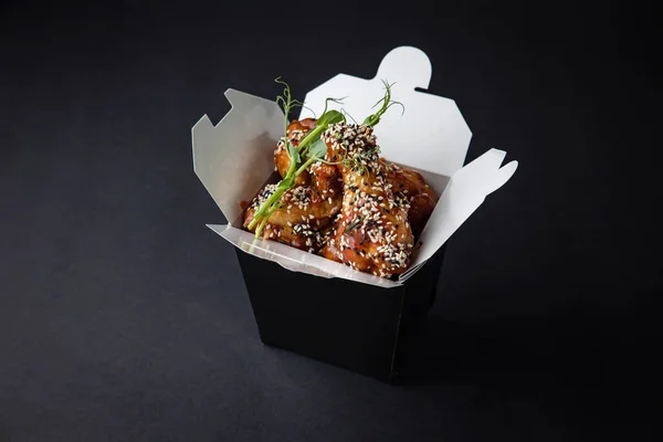 Fried Chicken Wings Sauce Cheese Delivery Box Black Background — Fotografia de Stock